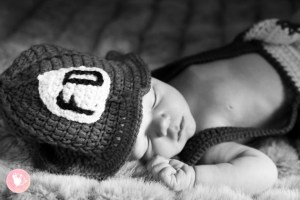 firefighter-newborn
